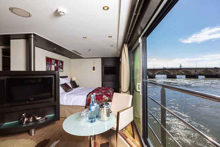Accommodation on Avalon Artistry II